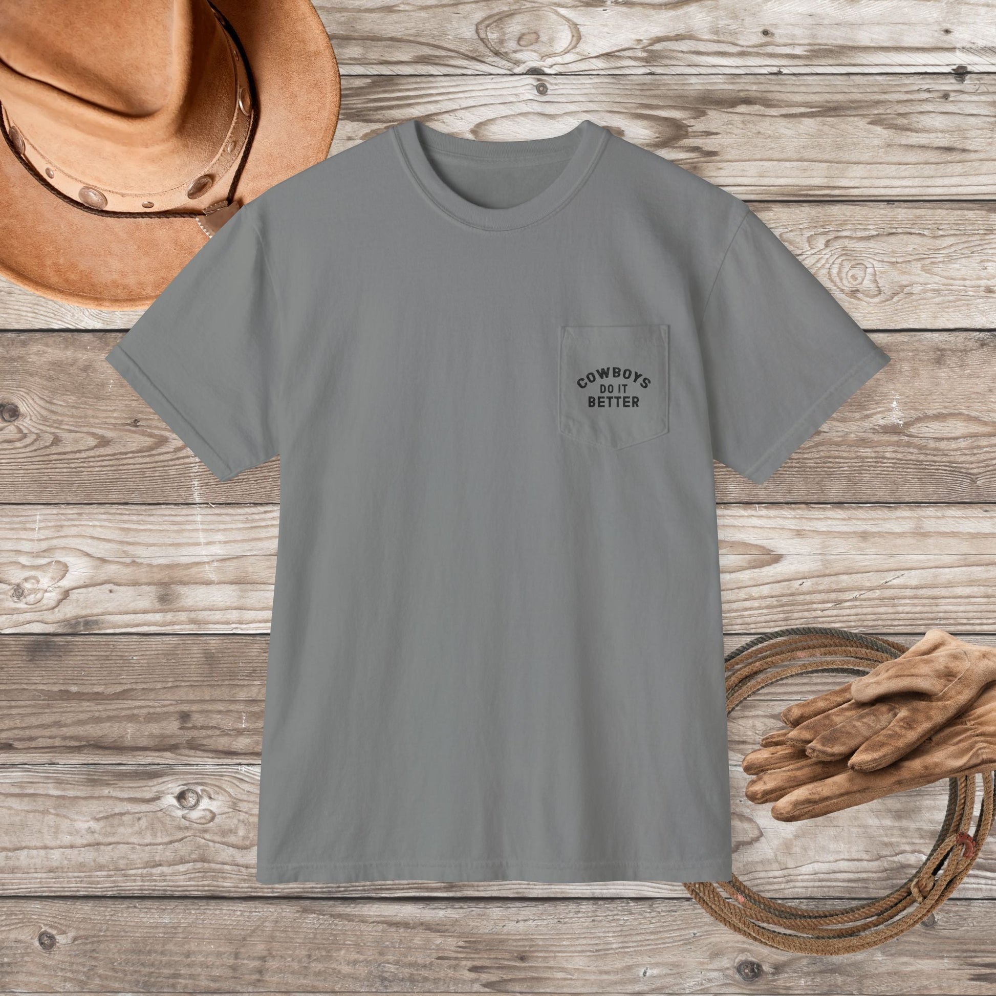 Cutting Horse Pocket T-Shirt – Comfort Colors Cowboy Rancher Art Tee - FlooredByArt