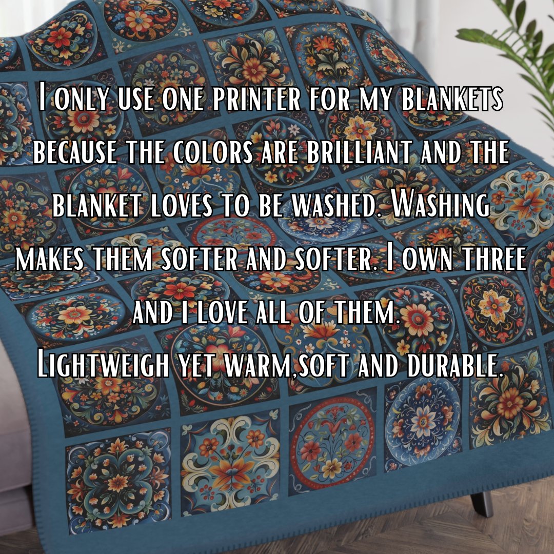 Personalized Victorian Santa Claus Throw Blanket, Retro Vintage Santa Art - FlooredByArt